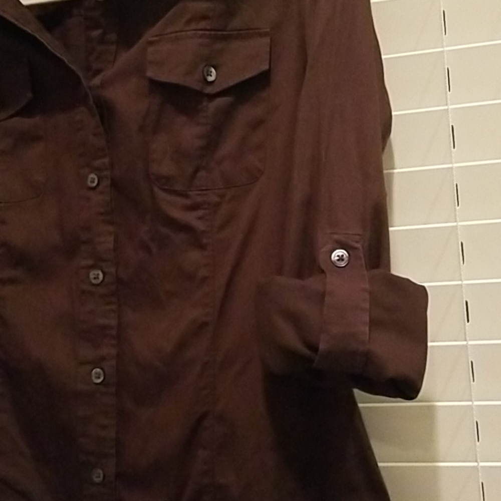 🍫Chocolate Button Up🍫 - Picture 5 of 6